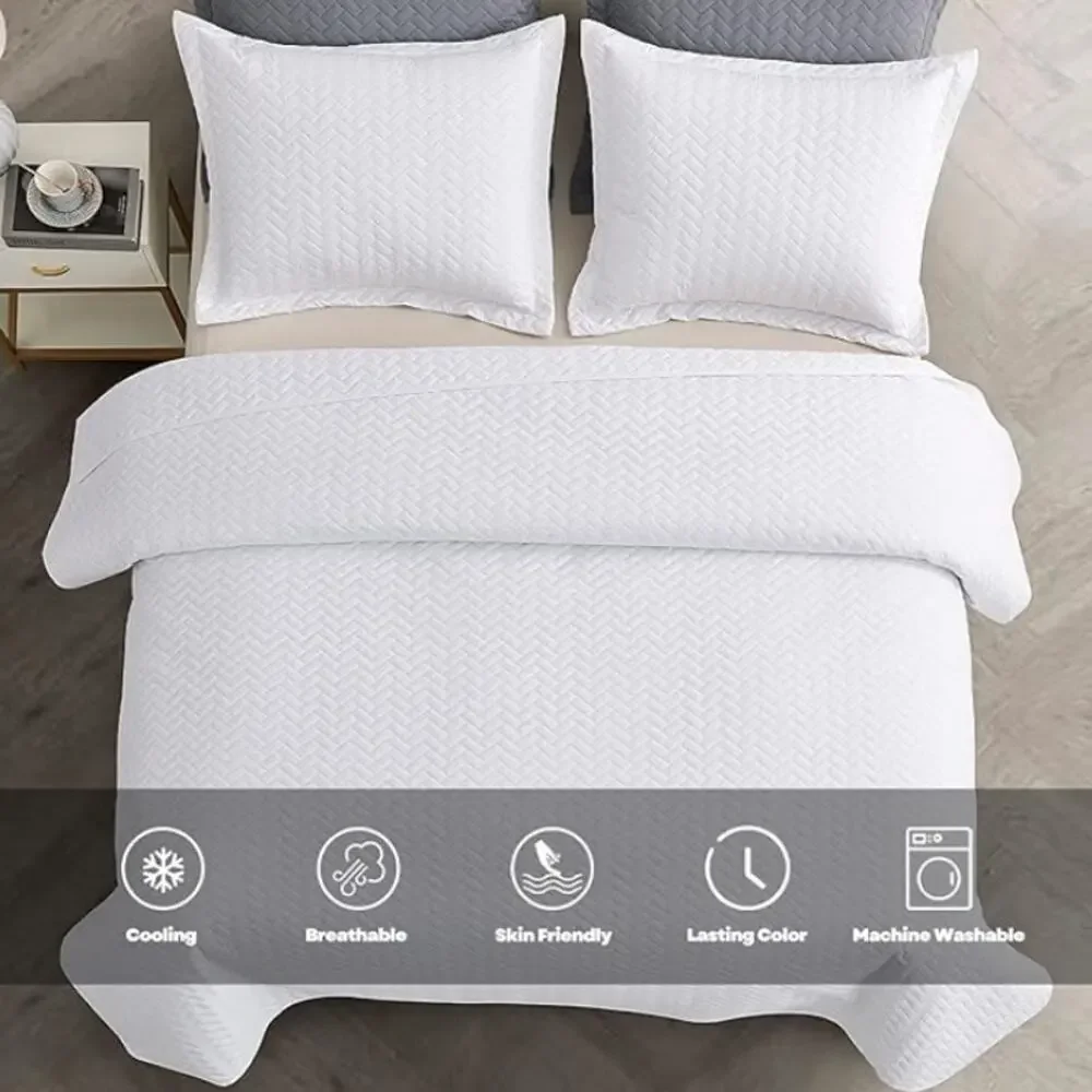 Lightweight White Bedspread, White Chevron Pattern Bedspread Coverlet- Cali King